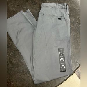 RVCA weekend straight leg chino. New! Comfortable with slight stretch